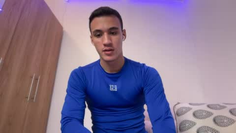 leo_delveyy online show from 31, 3, 2026
