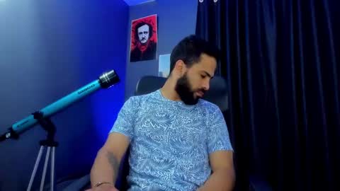 Leo  Diaz online show from 22, 12, 2024