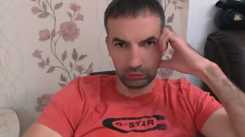 Leo Gianni online show from 4, 7, 2026