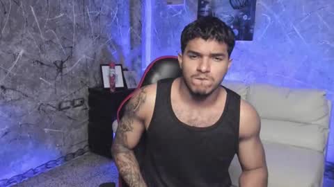 Snapshot of leo_taro chatting on 27, 10, 2025 Leo independent model online show from 27, 10, 2025