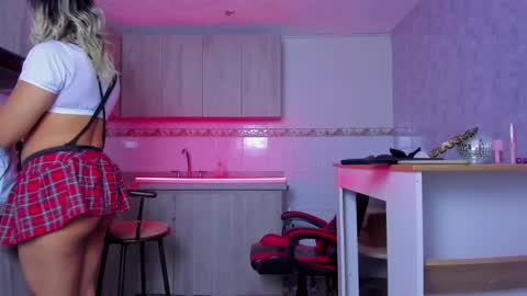 Tom Rider online show from 2, 2, 2026