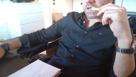 Snapshot of leone44 chatting on 5, 6, 2026 angel e sonia online show from 5, 6, 2026