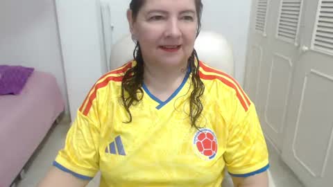 Snapshot of leonela_69 chatting on 3, 7, 2026 leonela online show from 3, 7, 2026