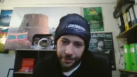 Snapshot of leonidascum chatting on 20, 12, 2025 leonidascum online show from 20, 12, 2025