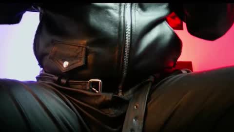 Lenardo jaramillo online show from 15, 10, 2025