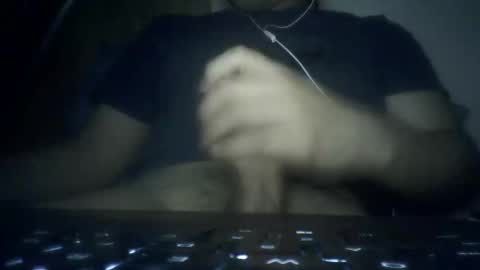 leoonel_95 online show from 11, 4, 2026