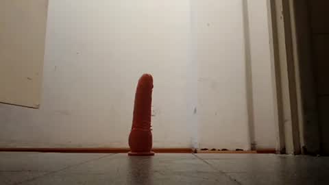 Snapshot of leoylola chatting on 3, 11, 2025 Abril online show from 3, 11, 2025