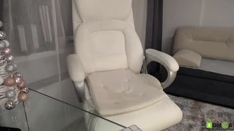 Lera online show from 7, 1, 2025