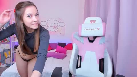 Snapshot of lery_dely chatting on 13, 10, 2025 Valerie online show from 13, 10, 2025