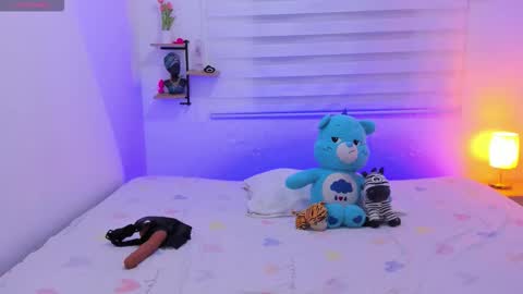 lesbic_hot_69 online show from 6, 10, 2025