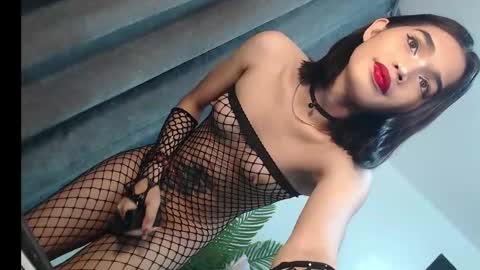 Snapshot of lesi_trisha chatting on 23, 2, 2025 Trisha18 online show from 23, 2, 2025