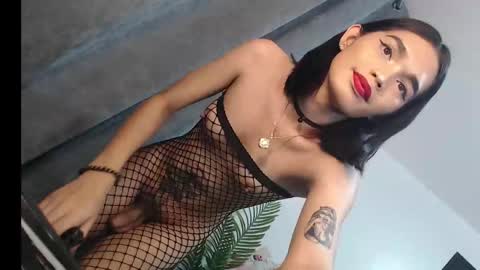 Snapshot of lesi_trisha chatting on 9, 3, 2025 Trisha18 online show from 9, 3, 2025