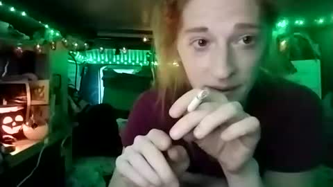 LesleyGumGrass- The Boring Trans girl online show from 28, 10, 2025