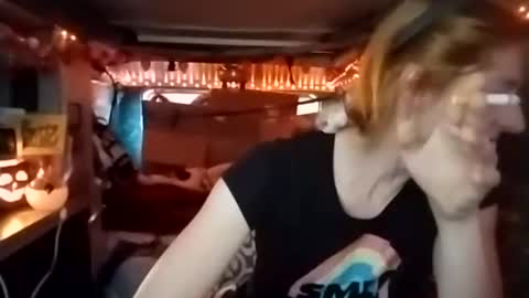 LesleyGumGrass- The Boring Trans girl online show from 2, 11, 2025