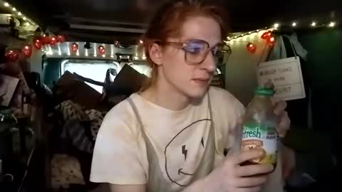 LesleyGumGrass- The Boring Trans girl online show from 1, 6, 2026