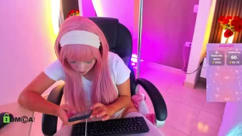 Lesly  online show from 28, 7, 2026