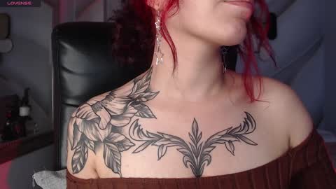 Snapshot of lessboobs_gh chatting on 3, 1, 2025 Less online show from 3, 1, 2025