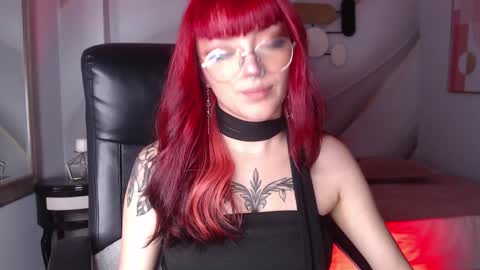 Snapshot of lessboobs_gh chatting on 8, 1, 2025 Less online show from 8, 1, 2025