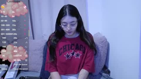 lessliee online show from 25, 6, 2026
