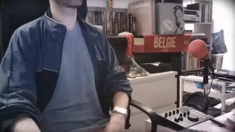 Vampiro Diurno online show from 3, 12, 2024