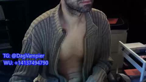 Vampiro Diurno online show from 25, 2, 2026