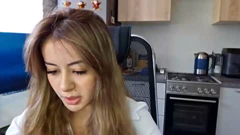 Emily online show from 2, 7, 2026
