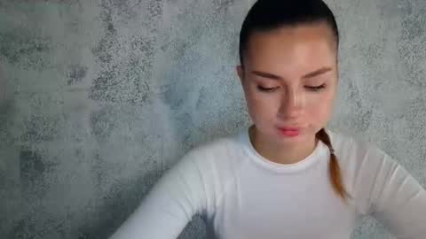 Snapshot of lette_emily chatting on 16, 9, 2025 Emily online show from 16, 9, 2025