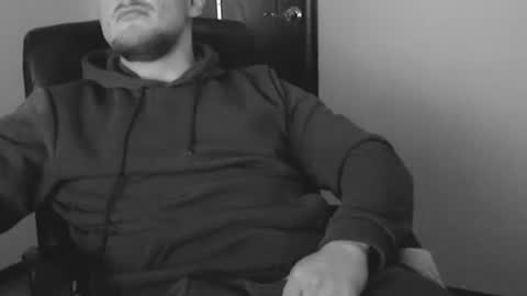 lev1ngston online show from 2, 1, 2025