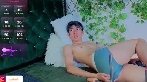 Levi  online show from 24, 11, 2025