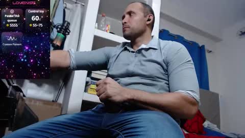 Snapshot of lewislamxxx chatting on 30, 1, 2025 Lewis online show from 30, 1, 2025