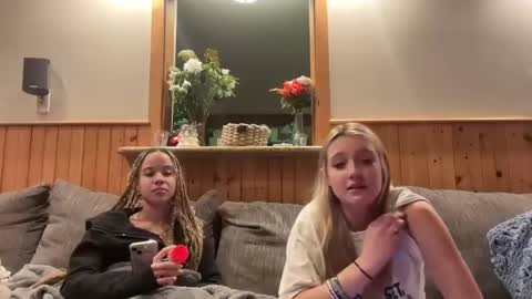 lexisRose online show from 5, 1, 2025
