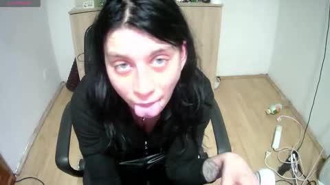 lexagrimesxxx online show from 5, 3, 2026