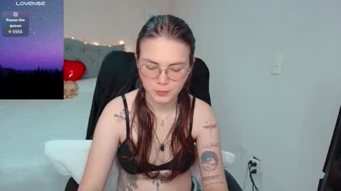 Lexas Room online show from 27, 2, 2026