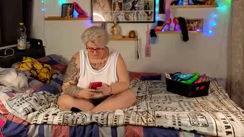 Lexi und Lex online show from 12, 1, 2025