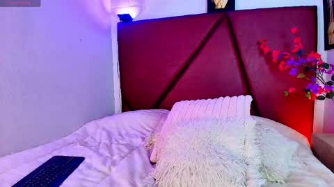 Lexi Howard  online show from 29, 5, 2026