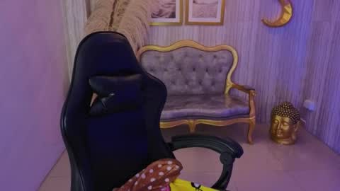 Lexie  online show from 1, 4, 2026