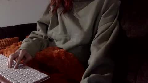 Alexia L. online show from 15, 11, 2025