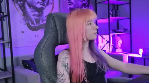 Snapshot of lexiwenford chatting on 22, 7, 2026 Lexi Wenford NO NUDE GODDESS online show from 22, 7, 2026
