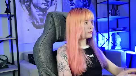 Snapshot of lexiwenford chatting on 24, 7, 2026 Lexi Wenford NO NUDE GODDESS online show from 24, 7, 2026