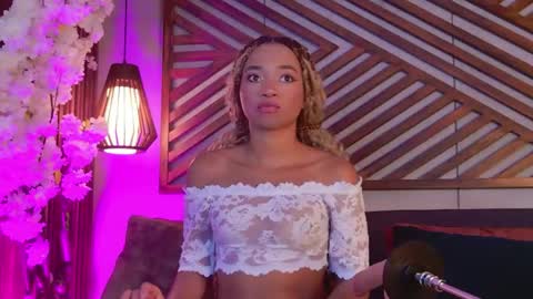lexyskye online show from 8, 6, 2026