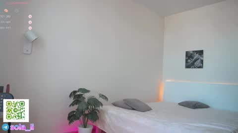 Snapshot of leyla_ly chatting on 27, 2, 2025 Leyla ly Ill be here Tuesday Thursday Friday Saturday Sunday online show from 27, 2, 2025