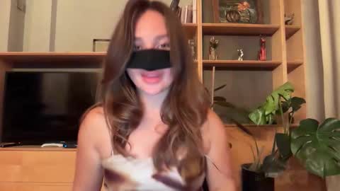 Leyla online show from 20, 9, 2025