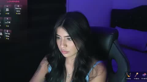 Snapshot of leyla_sans chatting on 20, 11, 2025 Leyla online show from 20, 11, 2025