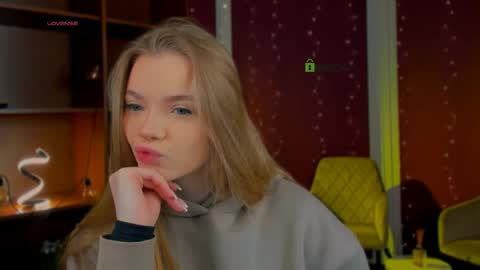 leyla_sexi online show from 25, 4, 2026