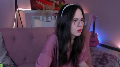 leylamirage online show from 26, 2, 2026