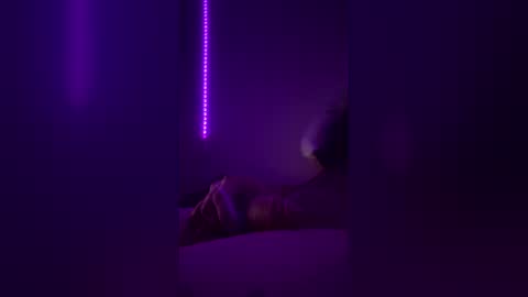 Snapshot of lhg_69 chatting on 21, 12, 2025 lhg_69 online show from 21, 12, 2025