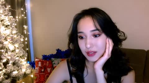 Snapshot of li_noen chatting on 19, 12, 2024 Li  online show from 19, 12, 2024