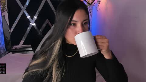 Lia  online show from 4, 1, 2025