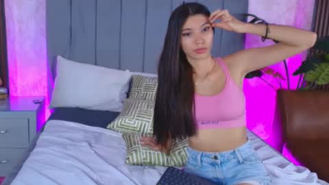 Snapshot of lia_banksgb chatting on 28, 2, 2025 Maria Jose Lujan online show from 28, 2, 2025