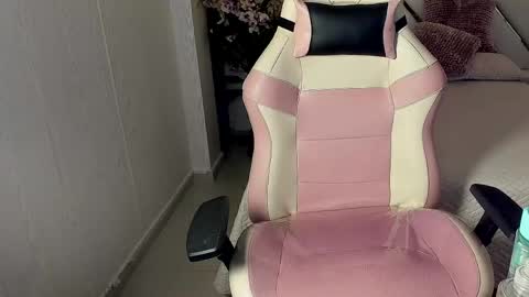 Snapshot of lia_blaze chatting on 14, 4, 2026 Lia online show from 14, 4, 2026
